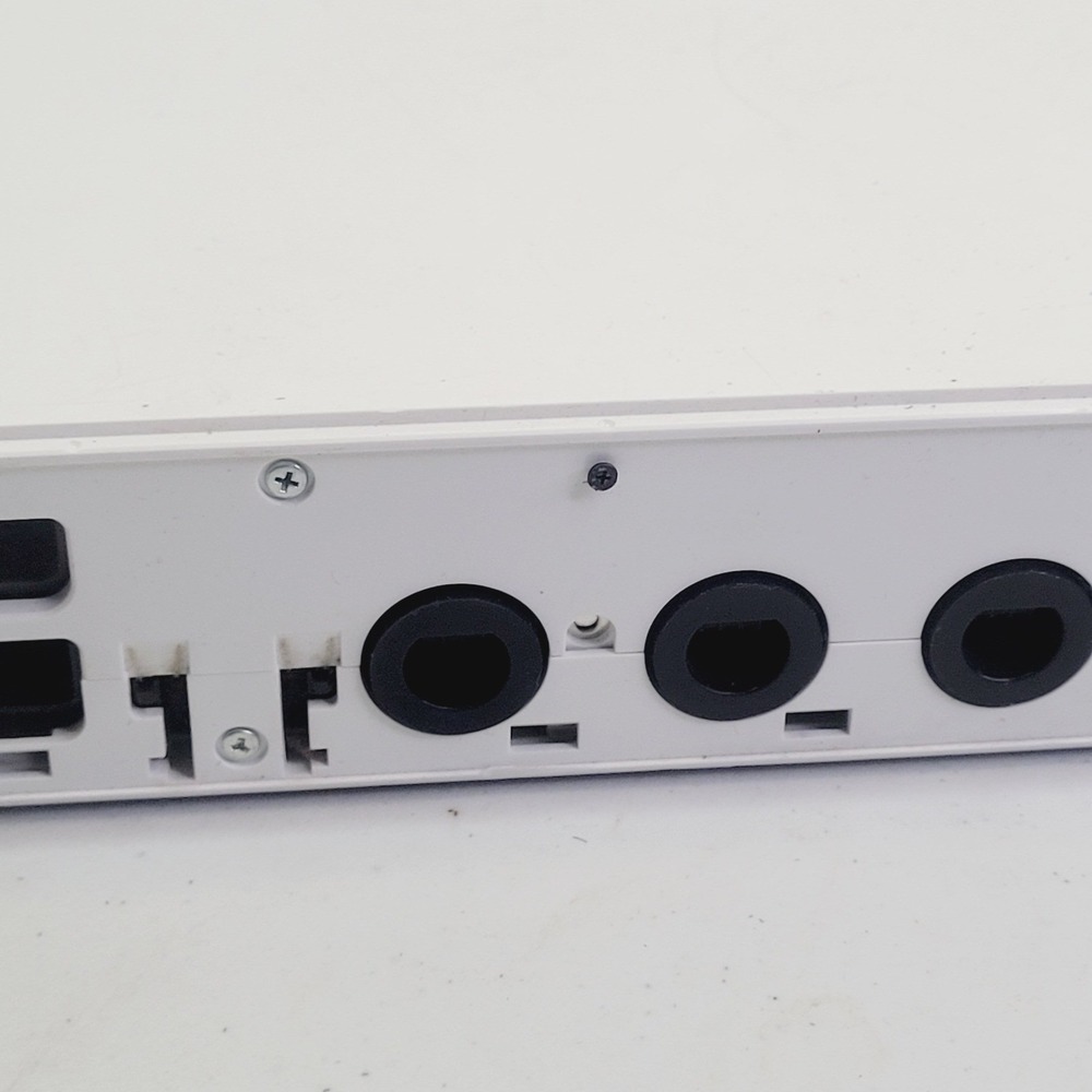 Nintendo Wii RVL-001 Video Game Console Untested - Picture 8 of 11